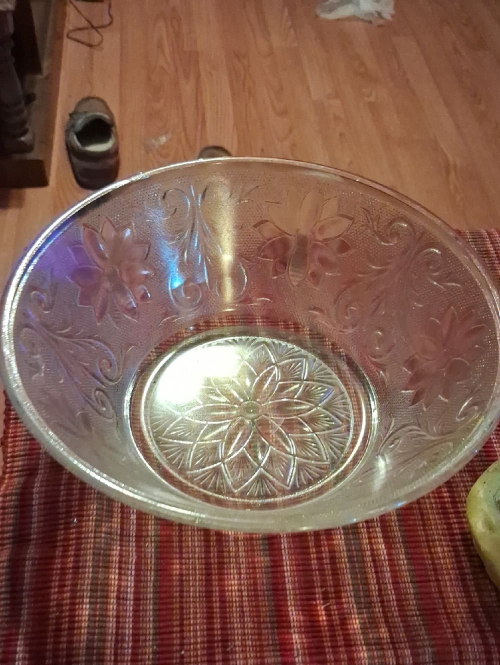 Anchor Hocking Clear Glass Floral Serving Bowl